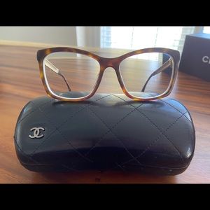 Authentic Chanel Tortoise on Gold Eyeglasses 3356 prescription glasses,case, box